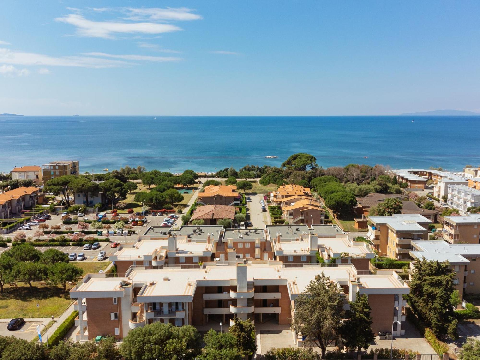 I Cinque Pini Hotel Follonica Exterior photo